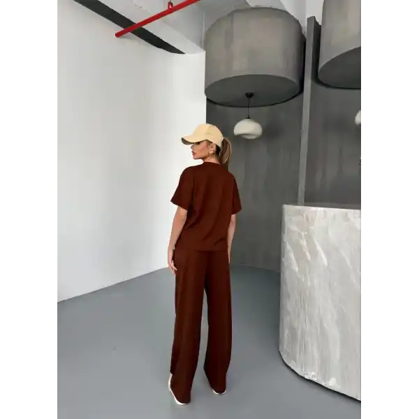 Osy Modal Yumuşak Dokulu Kumaş Kısa Kollu Bluz Rahat Pantalon ikili Takım- Kahverengi
