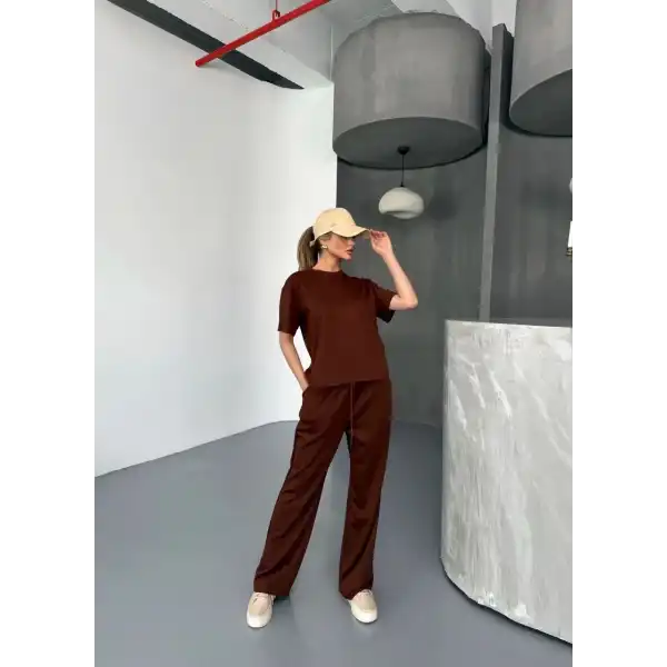 Osy Modal Yumuşak Dokulu Kumaş Kısa Kollu Bluz Rahat Pantalon ikili Takım- Kahverengi