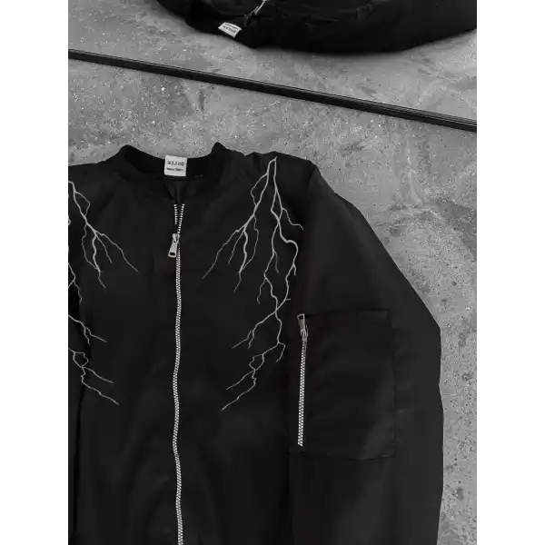 Unisex Siyah Bomber Mont – Beyaz Şimşek Desenli, Fermuarlı Cepli, Kapitone Astarlı Sokak Stili Günlük Ceket - Siyah
