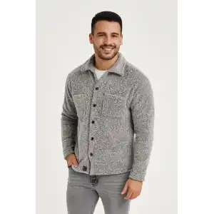 Erkek Pelüş Polar Hırka Gömlek – Yakalı, İlik Düğmeli, Göğüs Cepli, Yumuşak Dokulu Kışlık Regular Fit Rahat Günlük Model - Gri