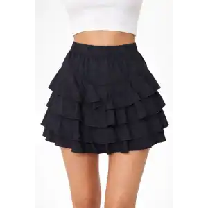 Kadın Siyah Katlı Mini Fırfıtlı Etek Lastikli Yüksel Bel, Volanlı Tasarım, Rahat Kalıp, Günlük ve Şık Kombinelere Uygun Yazlık Etek - Siyah