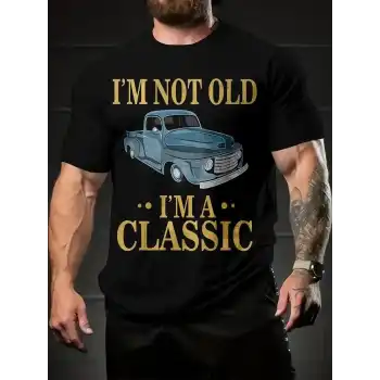 Erkek Vintage Araba Grafik T-Shirt - Ben Yaşlı Değilim Ben Bir Klasiğim Esprili Baskı  Nefes Alabilir Kumaş, Günlük Yaz ve Yıl Boyu Giyim için Oversize Kısa Kollu Tişört - Siyah