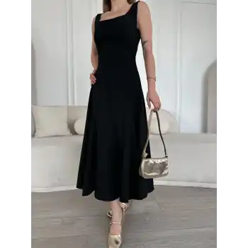 Sırt Dekolteli Kolsuz Uzun Elbise - Siyah