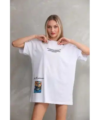 kadın Bisiklet Yaka Baskılı Oversize T-Shirt - Beyaz