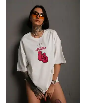 kadın Bisiklet Yaka Boks Eldiven Baskılı Oversize T-Shirt - Beyaz
