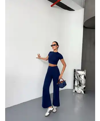 Osy Modal Yumuşak Dokulu Kumaş Kısa Kollu Crop Alt ispanyol Paça Pantalon ikili Takım - Lacivert