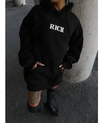 Uzun Kol Kapüşonlu Göğüs Baskılı SweatShirt - Siyah