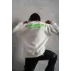 Erkek Oversize Sweatshirt – Beyaz Renk | Ön ve Sırt Baskılı, Üç İplik İçi Pamuklu Kumaş, Rahat Kalıp, Ribanalı Kışlık Sweat | Winagain Polizei Serisi - Beyaz