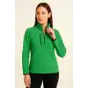 Kadın Polar Kazak – Dik Yaka, Yarım Fermuarlı, Fermuarlı Göğüs Cepli, Siyah Biyeli, Kışlık Rahat Regular Fit Günlük Model - Yeşil
