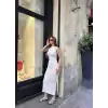 Osy Modal Yumuşak Dokulu Kumaş Bisiklet Yaka Sıfır Kolsuz Yırtmaçlı Uzun Elbise - Beyaz