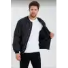 Unisex Siyah Bomber Mont – Su İtici Kumaş, Kapitone Astarlı, Fermuarlı ve Günlük Kullanıma Uygun Ceket- Siyah