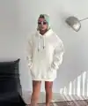 Kadın Kapüşonlu Kanguru Cepli 3 İplik Pamuklu Oversize Hoodie Sweatshirt - Beyaz
