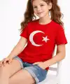 Kız Çocuk Tişört Bisiklet Yaka Ay Yıldız Bayrak Baskılı T-Shirt - Kırmızı