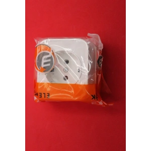 Merve Sıva Üstü Kare Topraklı Priz