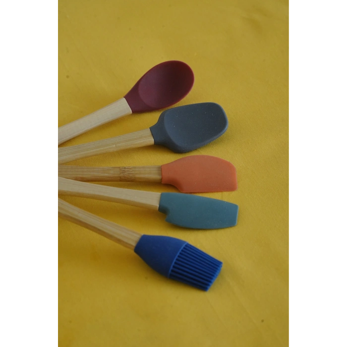 Bambu Saplı Silikon Mutfak Seti