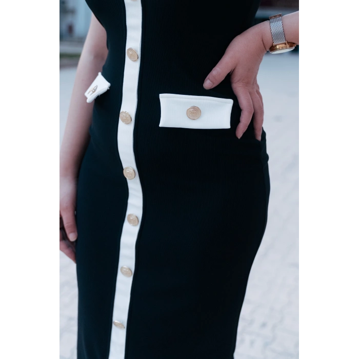 Gold Düğme Detaylı Beyaz Çizgili Siyah Elbise