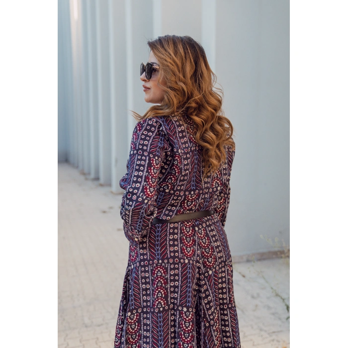 Belden Bağlamalı Desenli Viskon Elbise – Bordo Lacivert