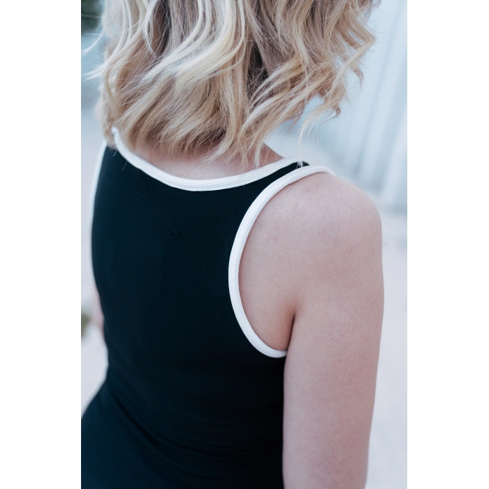 Gold Düğme Detaylı Beyaz Çizgili Siyah Elbise