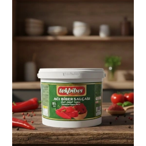 Acı Biber Salçası