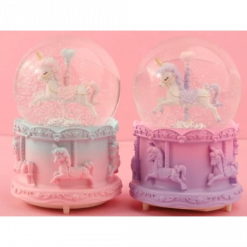 Atlı Karınca Kar Küresi Orta Boy