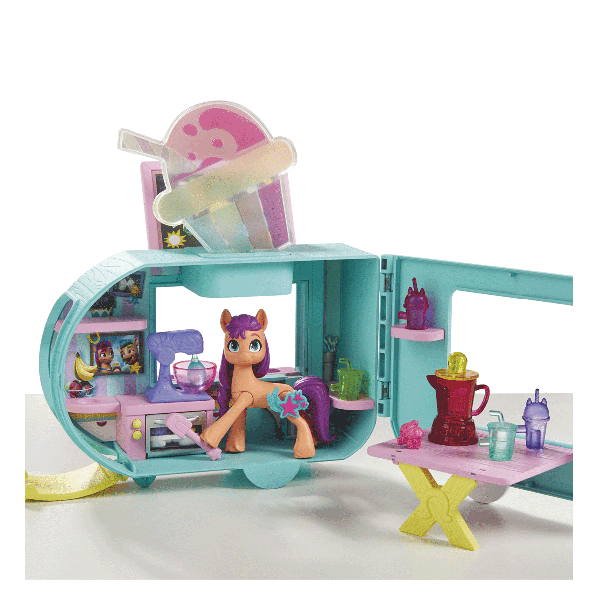 ÇOK SATAN F6339 My Little Pony - Sunny Starscout Smoothie Arabası +3 yaş