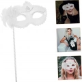 Beyaz Işıltılı Tutmalı Fotoğraf Çekimi Maskesi