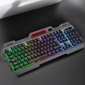 BFS Led Işıklı Oyuncu Klavye Usb Girişli RGB Işıklı Q Klavye Mouse Hediyeli