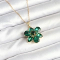 316L Çelik Zincirli Yeşil Çiçek Model Kadın Kolye