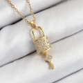 ÇOK SATAN 316L Çelik Zirkon Taşlı Kilit Ve Sallantılı Anahtar Model Gold Renk Kadın Kolye