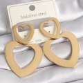 BFS 316L Çelik Gold Renk Kalp Model Kadın Küpe