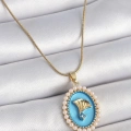BFS 316L Çelik Gold Renk Zincir Mavi Mineli İncili Zirkon Taşlı Çiçek İşlemeli Portre Model Kadın Kolye