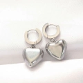 BFS 316L Çelik Gümüş Renk Bombeli Kalp Tasarımlı Küpe