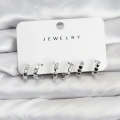 Gümüş Renk Pirinç Minimal Kalp Detaylı Kadın Küpe Seti