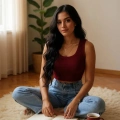 Kadın Bordo Kare Yaka Crop Top Bluz – Şık, Rahat ve Kolay Kombinlenebilir