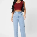 Kadın Bordo Kare Yaka Crop Top Bluz – Şık, Rahat ve Kolay Kombinlenebilir