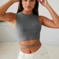 Kadın Gri Çapraz Bağlamalı Crop Top Büstiyer – Modern ve Şık Tasarım