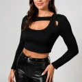 Kadın Siyah Göğüs Dekolteli Çapraz Askılı Uzun Kollu Crop Top Bluz – Şık, Rahat ve Kolay Kombinlenebilir