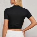 Kadın Siyah Yarım Fermuarlı ve Kısa Kollu Crop Top Bluz