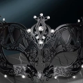 Kristal Gümüş Taşlı Siyah Lazer Kesim Metal Lüks Maske