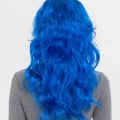 Mavi Renk Uzun Dalgalı Parti Peruğu