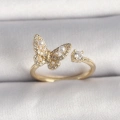 Pirinç Gold Renk Zirkon Taşlı Kelebek Model İnci Detay Ayarlanabilir Yüzük