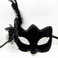 Siyah Renk Yandan Tüylü Beyaz İncili Süet Kaplama A Kalite Lüks Parti Maskesi 20x23 Cm