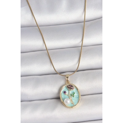 316L Çelik Gold Renk Zincir Mavi Çiçek İşlemeli İnci Detay Portre Model Kadın Kolye