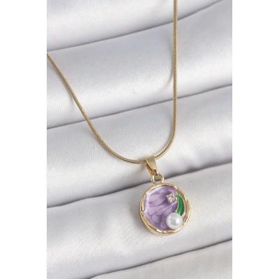 316L Çelik Gold Renk Zincir Mor Çiçek İşlemeli Zirkon Taş İnci Detaylı Minimal Portre Model Kadın Kolye