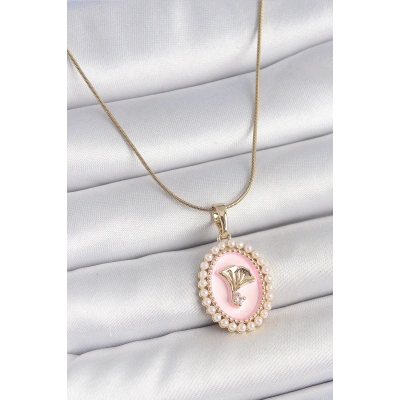 316L Çelik Gold Renk Zincir Pembe Mineli İncli Zirkon Taşlı Çiçek İşlemeli Portre Model Kadın Kolye