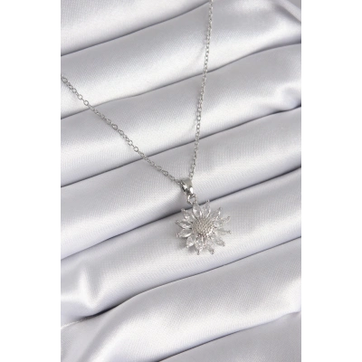 316L Çelik Gümüş Renk Papatya Model Kadın Kolye