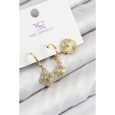 Bfs Pirinç Zirkon Taşlı 3Lü Yonca Model Gold Renk Kadın Küpe