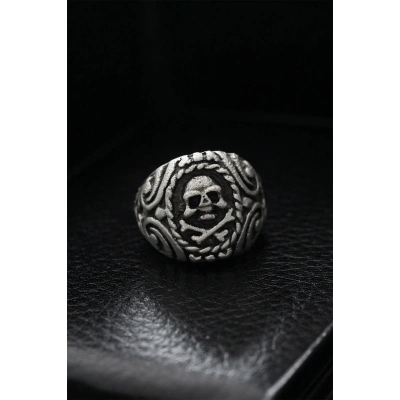 Ayarlanabilir Desenli Kurukafa Model Erkek Yüzük