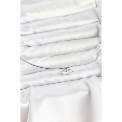 BFS Pirinç Gümüş Renk Choker Model Zirkon Taşlı Kadın Kolye