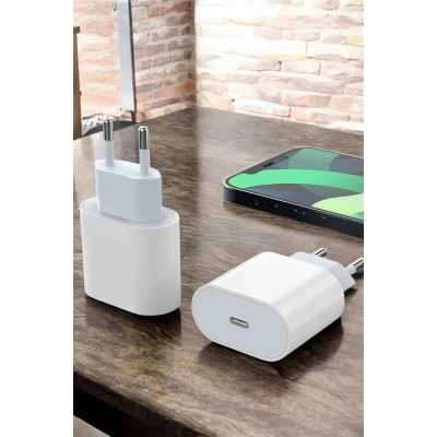 BFS Şarj Aleti İOS 15/15 Pro Max Uyumlu Şarj Adaptörü ve Kablosu